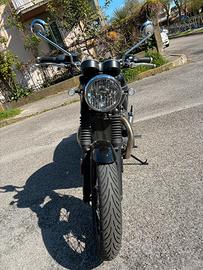 Triumph Bonneville T100