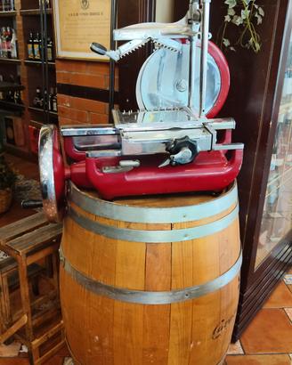 affettatrice d'epoca  funzionante 
