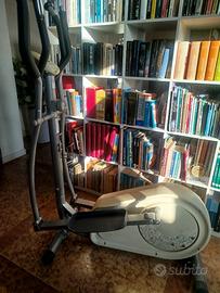 Bicicletta ellittica marchio Decathlon