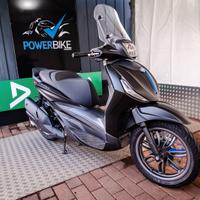 Piaggio Beverly 400 Sport