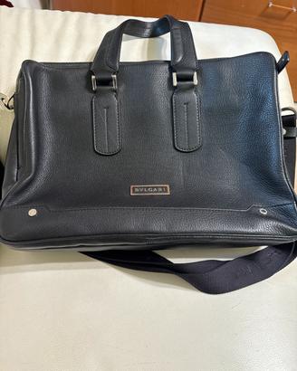 Borsa BVLGARI originale in pelle nera – come nuova