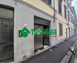 NEGOZIO A FIRENZE