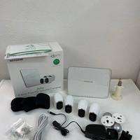 Sistema telecamere di sicurezza con 4 Cam Arlo