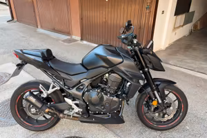 Honda CB750 Hornet