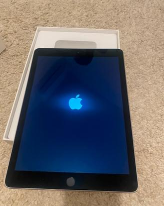 Ipad air 2 wifi 64GB space gray