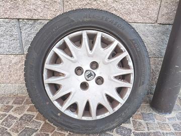 Gomme 4 stagioni