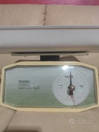 bilancia pesa neonati vintage