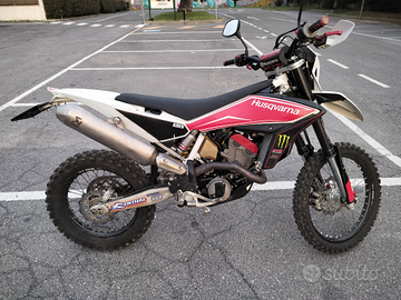 Husqvarna TE 449 MY 2011