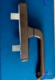 MANIGLIA PER INFISSI IN ALLUMINIO