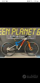 CUBE Stereo 150 Action Team