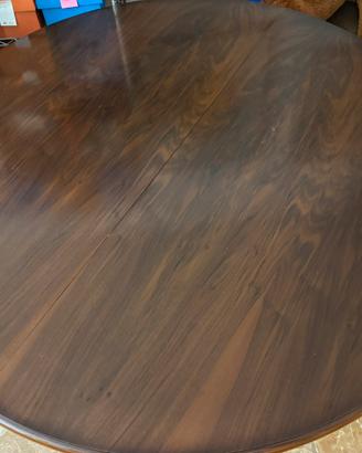 Tavolo in legno allungabile + 5 sedie