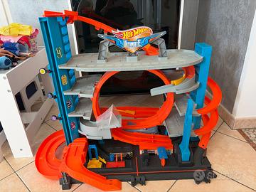 Garage Hot Wheels