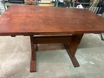 Tavolo in legno massello 120x70 perfetto