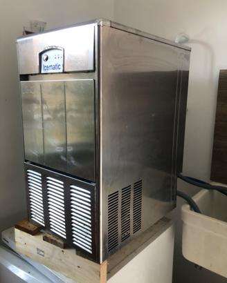 Macchina di ghiaccio