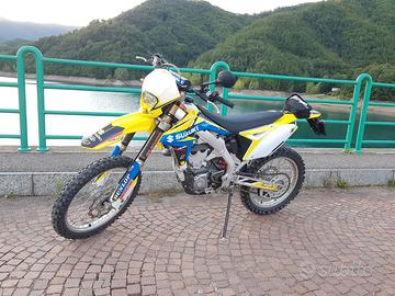 Suzuki RM-Z 450 E - 2011 solo 30 ore reali PERMUTE