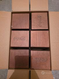 PORTA TOVAGLIOLI IN LEGNO E PLASTICA COCA COLA