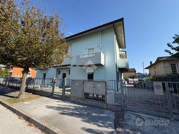 3 LOCALI A GATTEO