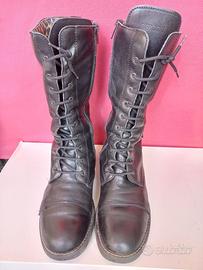 Stivaletti anfibi neri