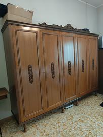 Armadio in legno 3 ante