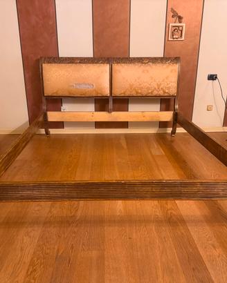 Testata letto con cornice vintage