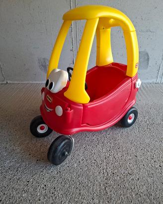 macchina per bimbi rossa