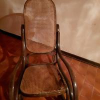 sedia a dondolo vintage 