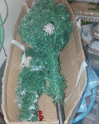 albero artificiale innevato 120cm 200rami con bac 