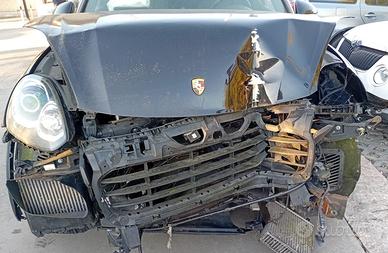 RICAMBI PORSCHE CAYENNE 2017