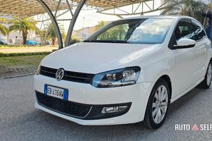Volkswagen Polo 1.6 Tdi. (Ok.Neopatentati)