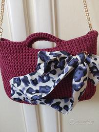 pochette in cordoncino