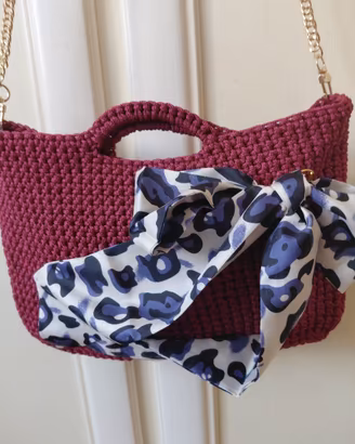 pochette in cordoncino