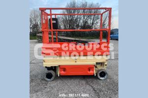 Piattaforma a pantografo JLG 1930