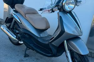 Beverly 500 cruiser 2009