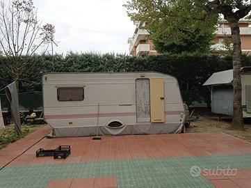Roulotte esclusivamente per campeggio