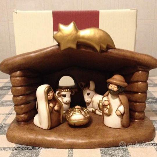 THUN Presepe Classico Capanna Sacra Famiglia Arredamento e Casalinghi