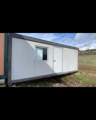 Container 3mx6m con bagno e 2 stanze