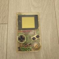 Game Boy trasparente 
