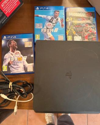 PlayStation 4 slim 500gb
