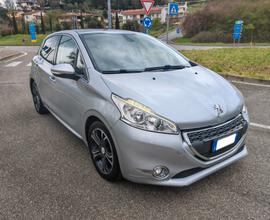 Peugeot 208 1.4 HDi 68 CV 5 porte Allure Neopatent
