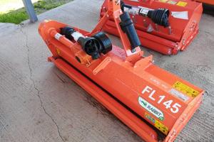 Tritaerba marca Cosmo Mod FL - N U O V A