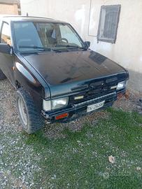 fuoristrada Nissan Terrano 1 