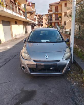 Ricambi Clio 1.5 Diesel anno 2009 