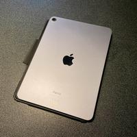IPad Air M1 con Apple Pencil e Cover