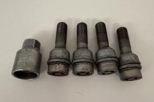 Bulloni antifurto wv T6