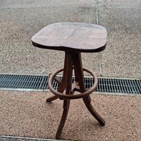 Sgabello da tipografo