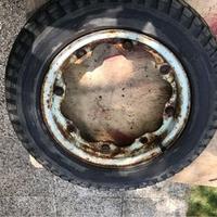 Ruota per vespa con misure:  3.50-10