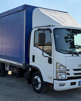 Isuzu M21 Telonato