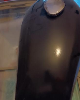 serbatoio moto cafè racer 