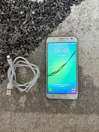 Samsung galaxy J7