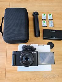 Sony ZV-1F – Fotocamera Vlog + 4 Batterie 